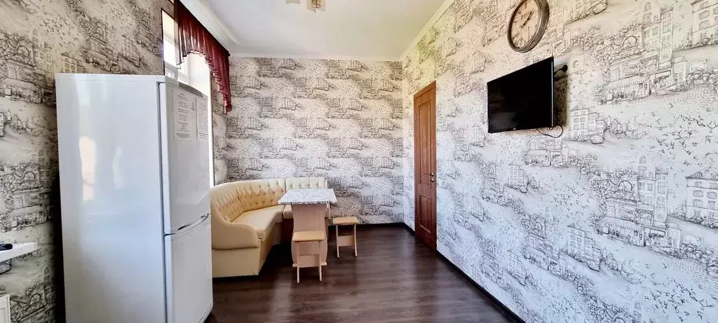 2-к кв. Крым, Симферополь ул. Крейзера, 14 (60.0 м) - Фото 1