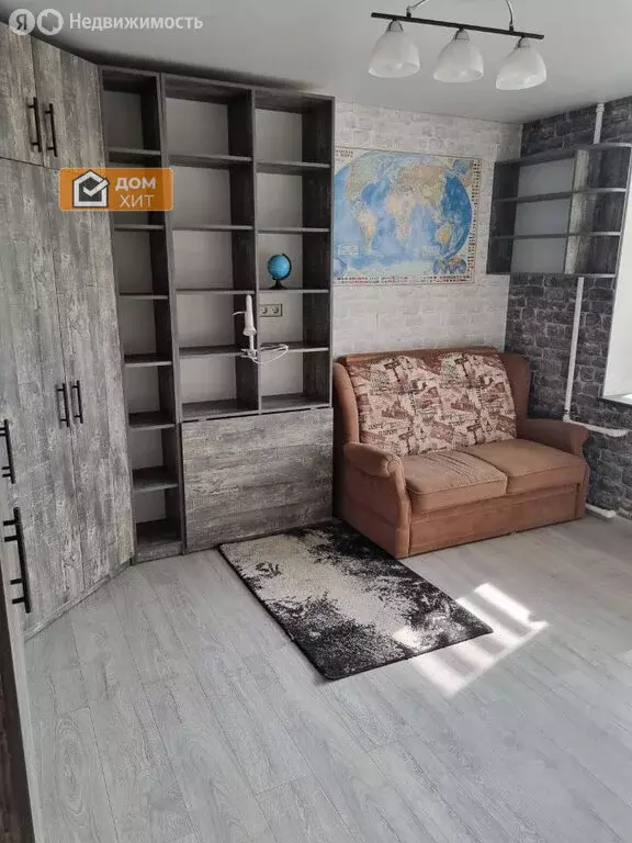 3-комнатная квартира: Севастополь, улица Меньшикова, 84А (68 м) - Фото 0