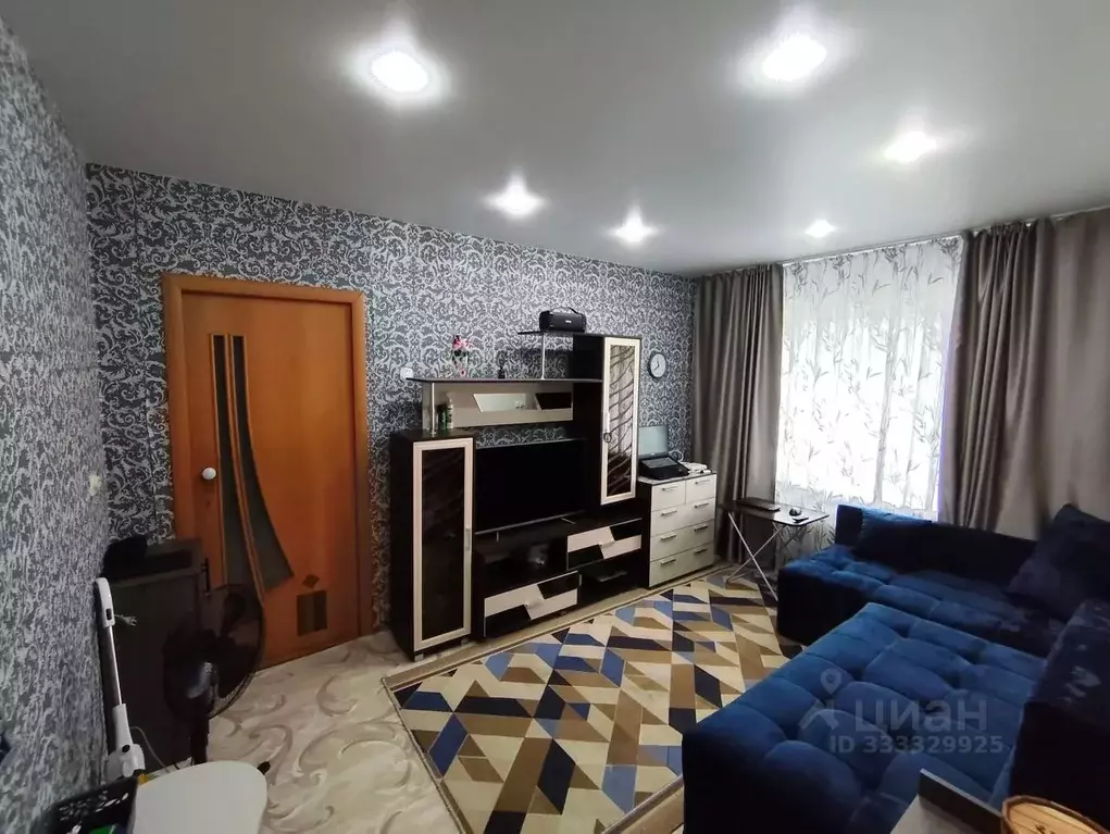 2-к кв. Алтайский край, с. Родино ул. Советская, 79 (40.2 м) - Фото 1