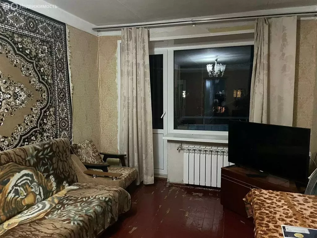 3-комнатная квартира: Каменск-Шахтинский, Дорожная улица, 21 (60 м) - Фото 2