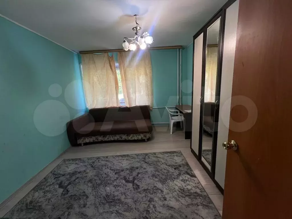 Комната 20 м в 1-к., 1/5 эт. - Фото 0