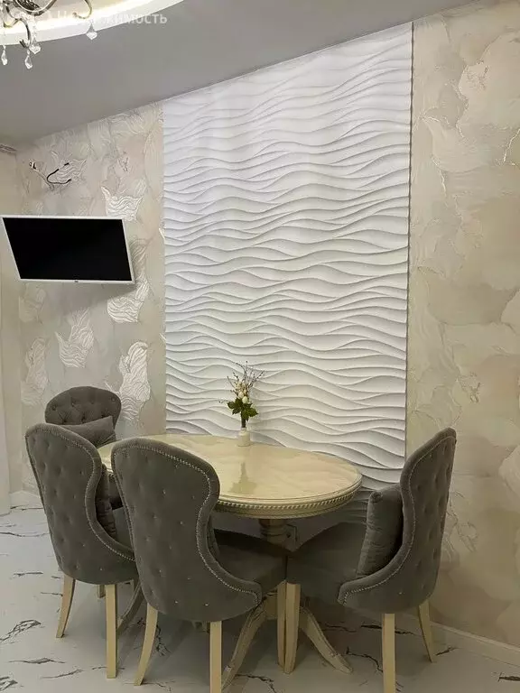 2-комнатная квартира: Геленджик, Витебская улица, 14к2/1 (75 м) - Фото 1