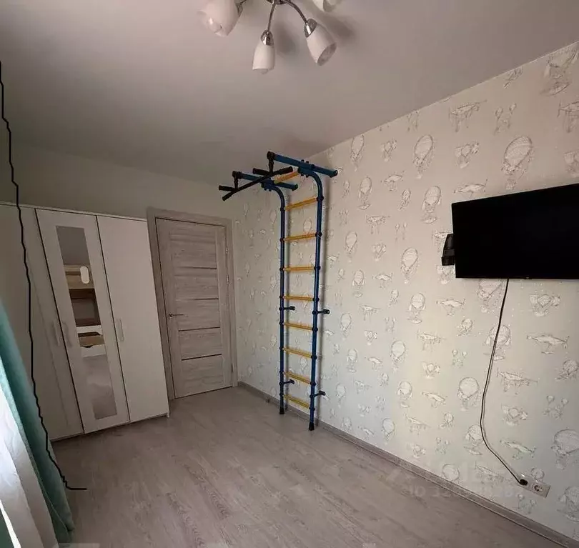 2-к кв. Приморский край, Владивосток Черемуховая ул., 4А (41.1 м) - Фото 2