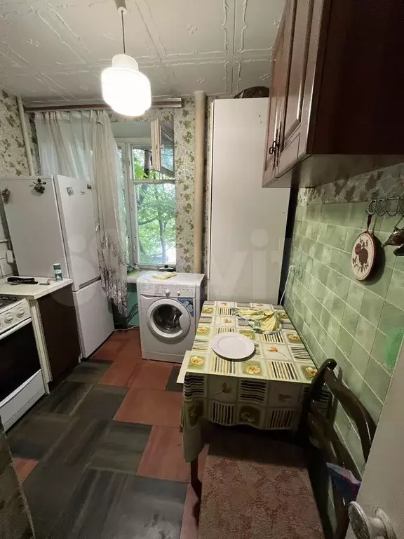 1-к. квартира, 32 м, 2/9 эт. - Фото 1