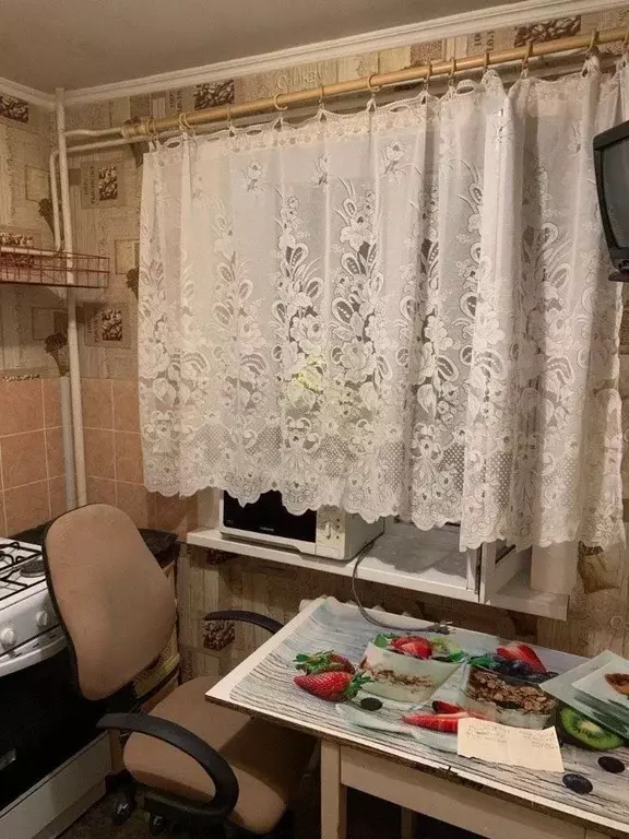 2-к кв. Крым, Симферополь ул. Гагарина (48.0 м) - Фото 2