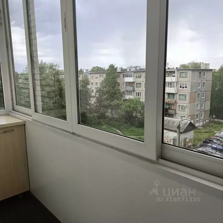 3-к кв. Архангельская область, Архангельск просп. Дзержинского, 13 ... - Фото 1