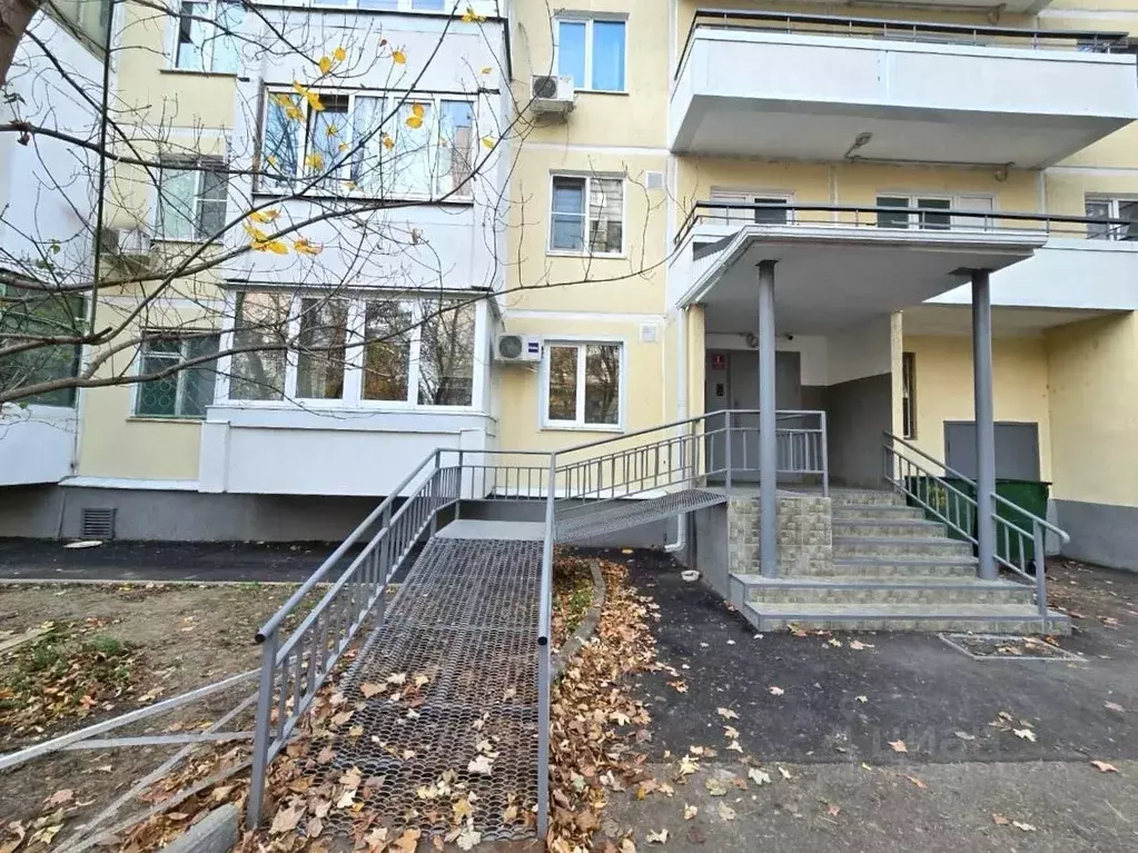 2-к кв. Краснодарский край, Краснодар Уральская ул., 146 (56.0 м) - Фото 0