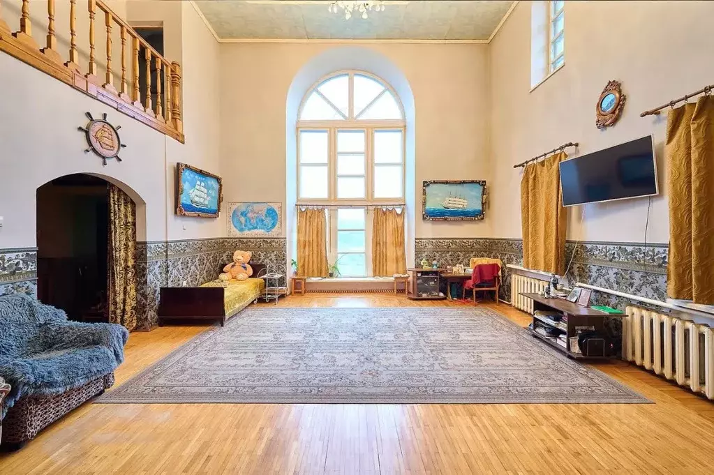 Дом в Псковская область, Псков Дальняя наб., 42 (221 м) - Фото 1