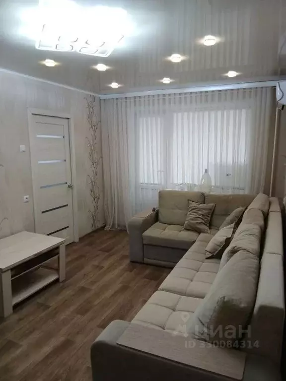 4-к кв. Оренбургская область, Орск Новый город мкр, ул. Юлиуса Фучика, ... - Фото 1