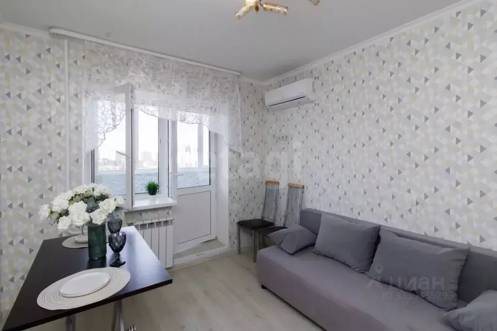 1-к кв. Тюменская область, Тюмень Широтная ул., 187к3 (44.7 м) - Фото 1