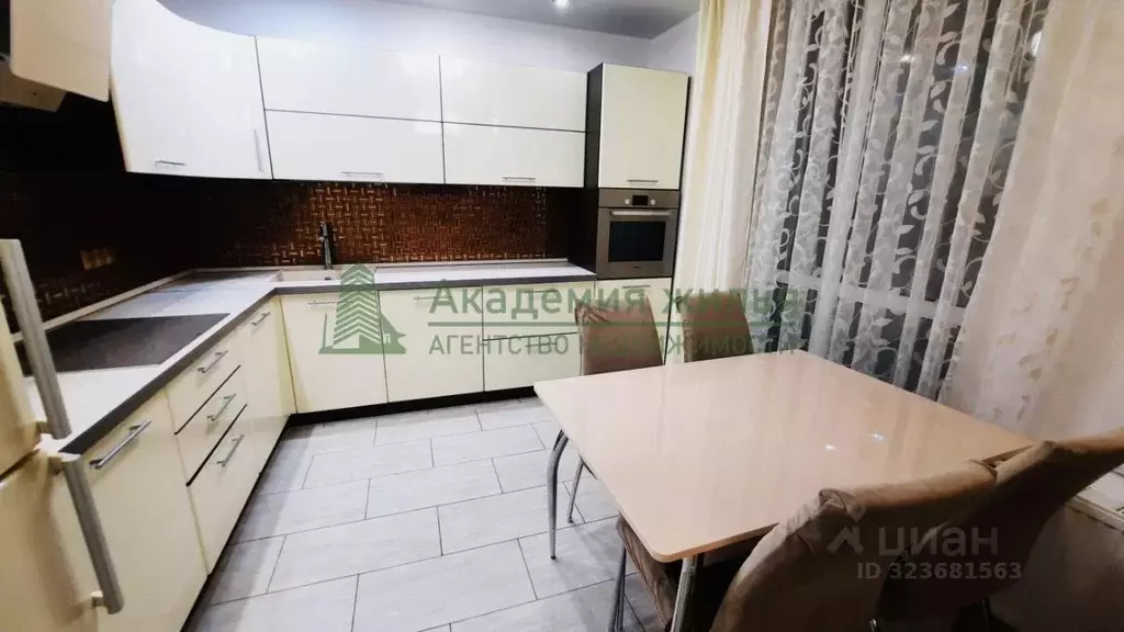 2-к кв. Саратовская область, Саратов Весенний проезд, 8 (66.0 м) - Фото 2