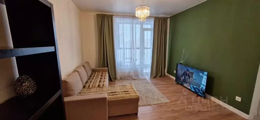 1-к кв. Тюменская область, Тюмень Профсоюзная ул., 61 (44.0 м) - Фото 2