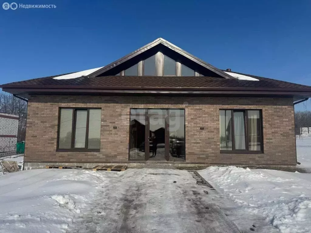 Дом в село Пушкарное, 1-й Уездный тупик (145 м) - Фото 1