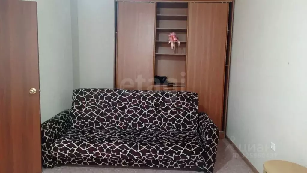 1-к кв. Татарстан, Казань ул. Айрата Арсланова, 6 (30.0 м) - Фото 2