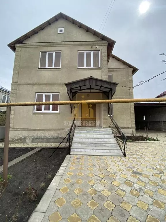 Дом в Ставропольский край, Ессентуки Российская ул., 24 (258 м) - Фото 1