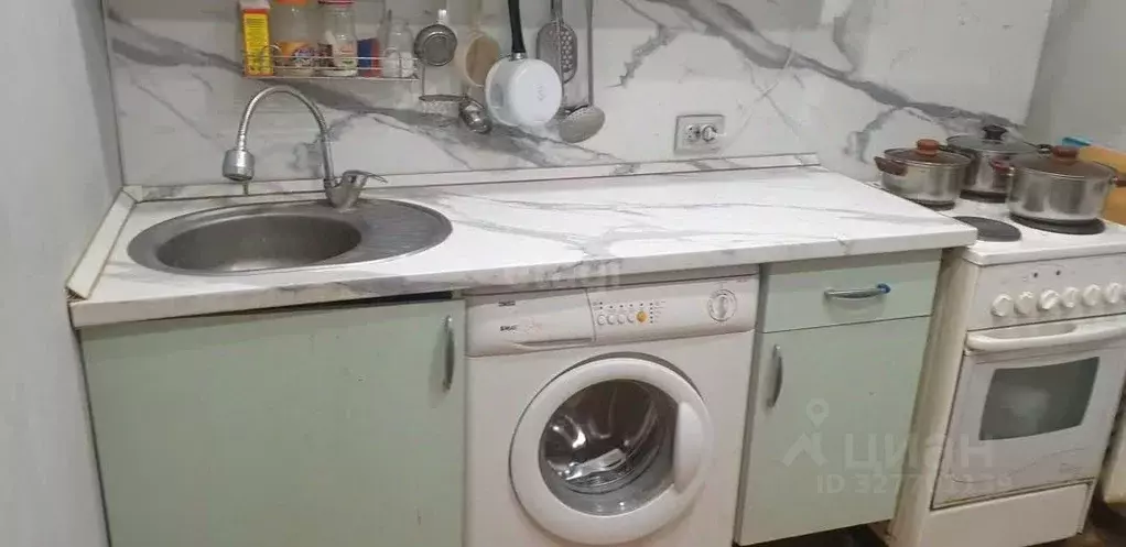 1-к кв. Тюменская область, Тюмень ул. 50 лет ВЛКСМ, 79 (30.2 м) - Фото 1