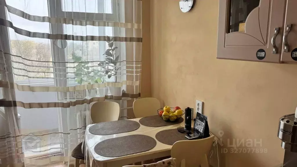 3-к кв. Крым, Евпатория ул. 5-й Авиагородок, 14 (65.4 м) - Фото 1