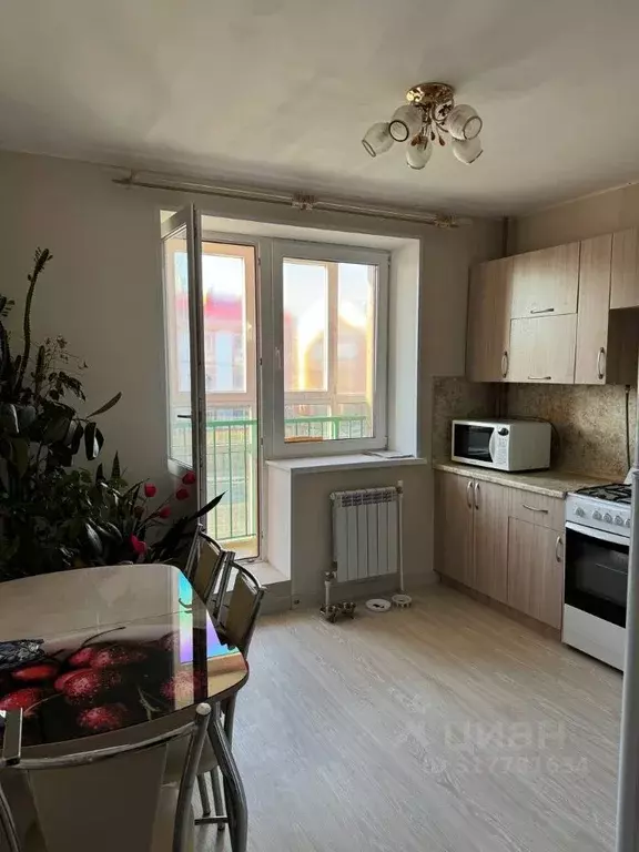 2-к кв. Ивановская область, Кохма просп. Героев, 1 (52.0 м) - Фото 0