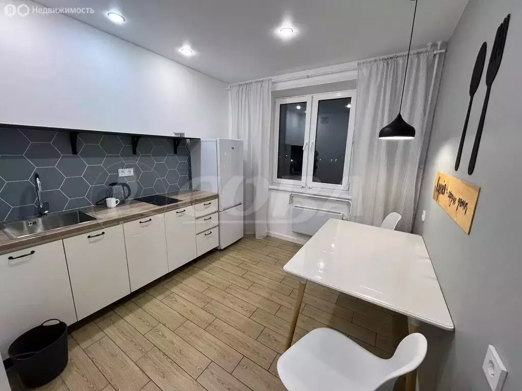 1-комнатная квартира: Курган, жилой район Заозёрный, 7-й микрорайон, ... - Фото 2