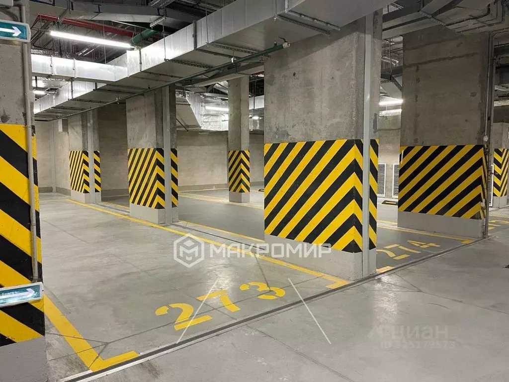 Гараж в Санкт-Петербург Уральская ул., 25 (27 м) - Фото 0