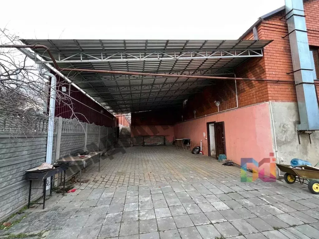 Дом в Калмыкия, Элиста Новонародный пер. (238 м) - Фото 2