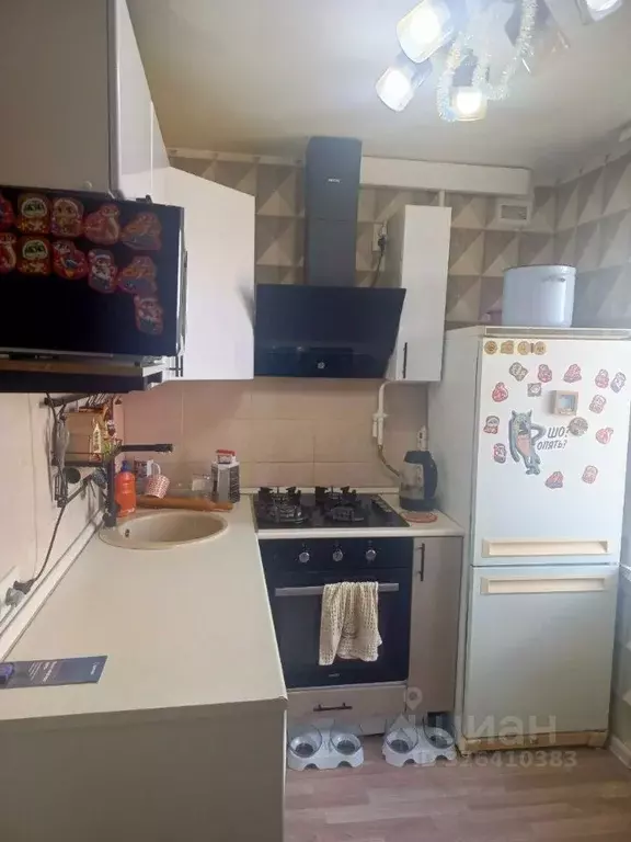 3-к кв. Волгоградская область, Волгоград ул. Гороховцев, 2 (58.7 м) - Фото 2