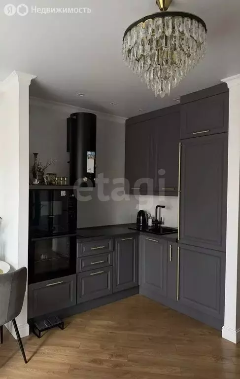 1-комнатная квартира: Тюмень, улица Клары Цеткин, 61к6 (37.6 м) - Фото 2