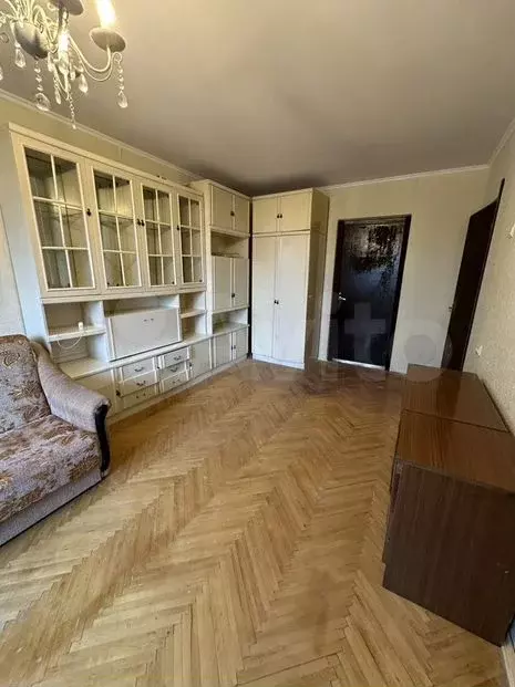 3-к. квартира, 60м, 2/9эт. - Фото 0