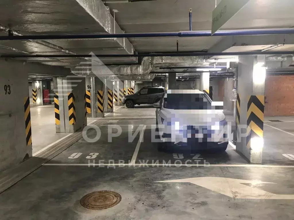 Гараж в Свердловская область, Екатеринбург ул. Азина, 31 (28 м) - Фото 0