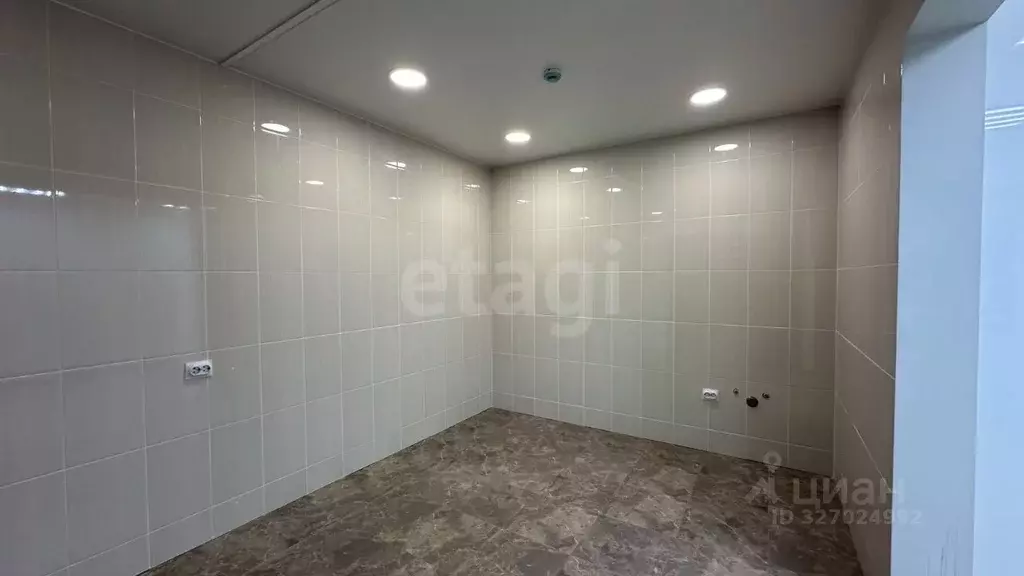 Помещение свободного назначения в Владимирская область, Ковров Еловая ... - Фото 1