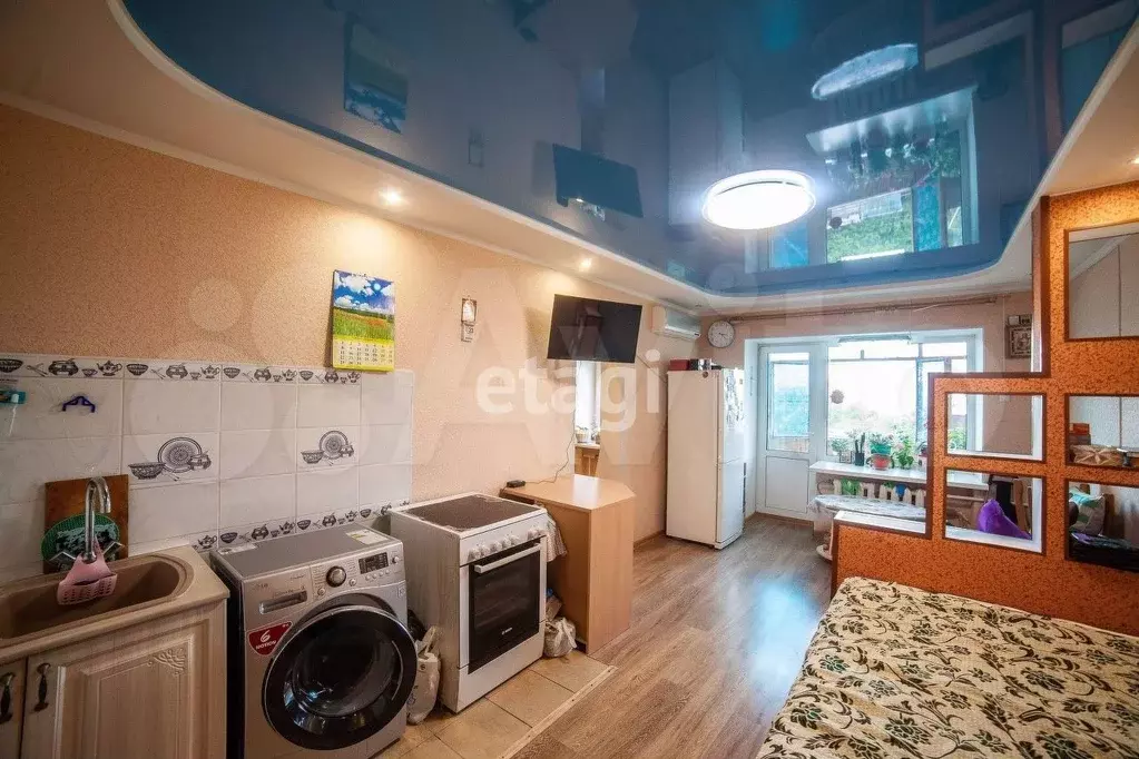 Комната 42.5 м в 4-к, 4/5 эт. - Фото 0