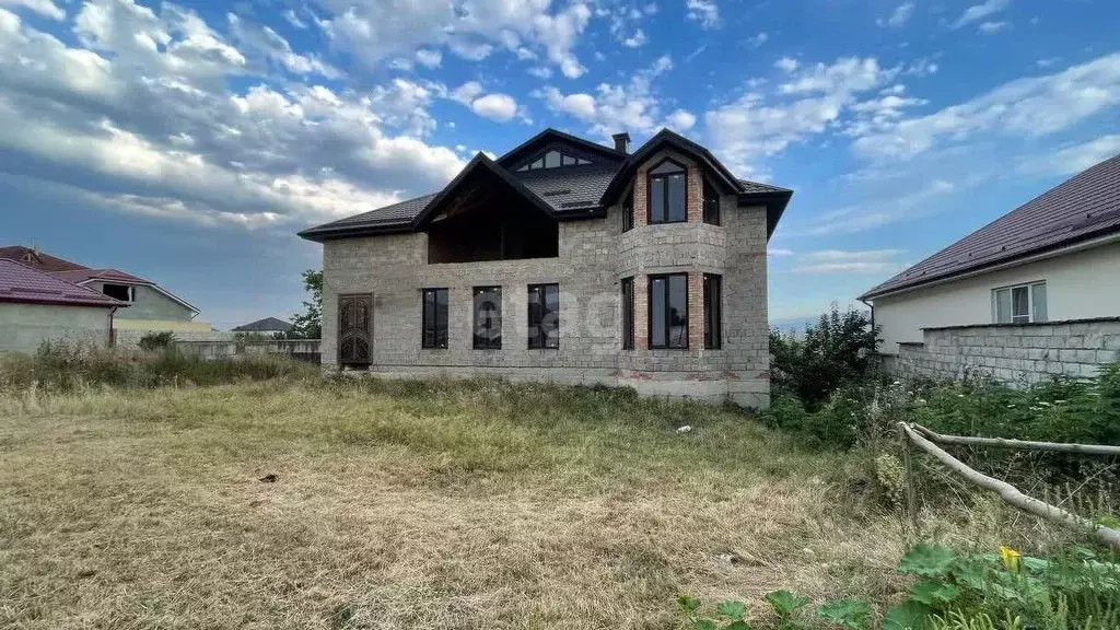 Участок в Кабардино-Балкария, Нальчик городской округ, с. Кенже ул. ... - Фото 1