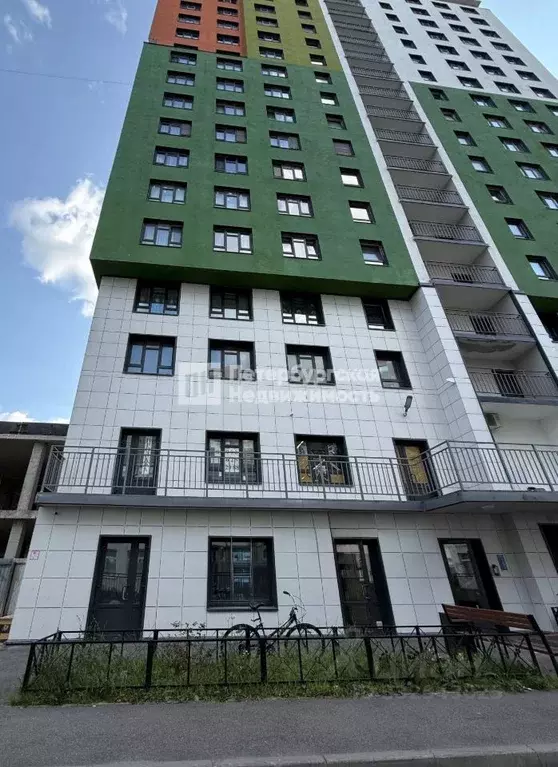 Помещение свободного назначения в Санкт-Петербург пос. Парголово, ул. ... - Фото 1