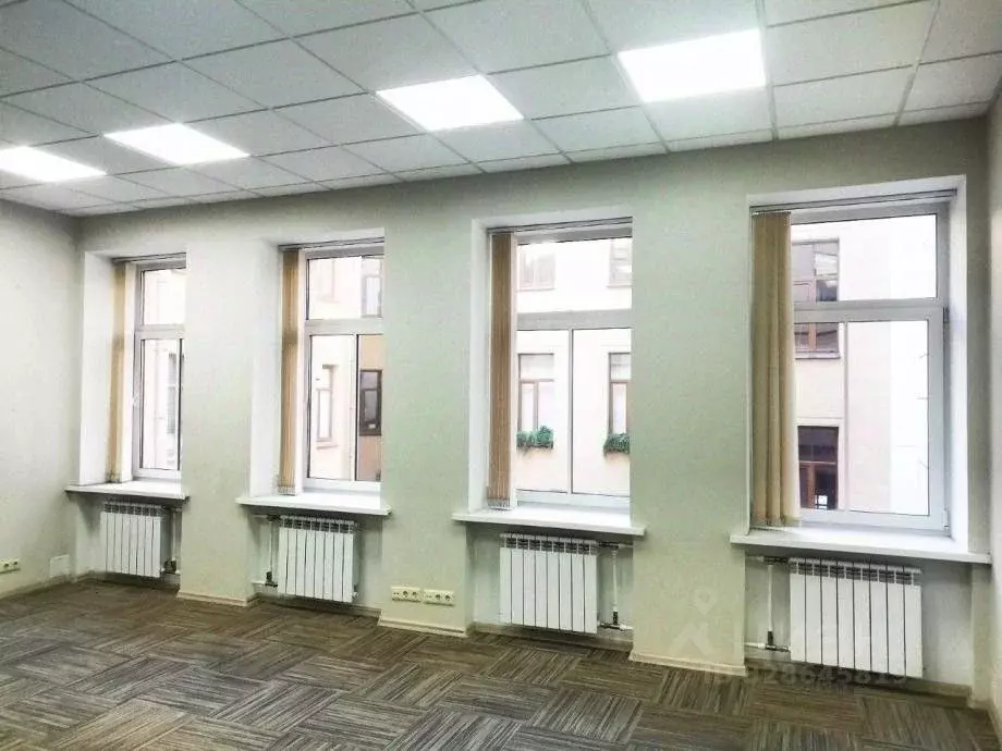 Офис в Санкт-Петербург Лахтинская ул., 4 (40 м) - Фото 1