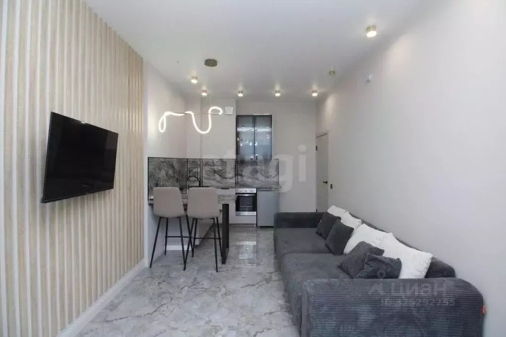 1-к кв. Красноярский край, Красноярск Октябрьская ул., 16 (43.0 м) - Фото 1