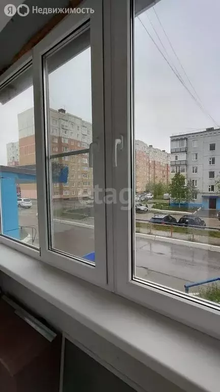 2-комнатная квартира: Усинск, улица Нефтяников, 36 (55.2 м) - Фото 0