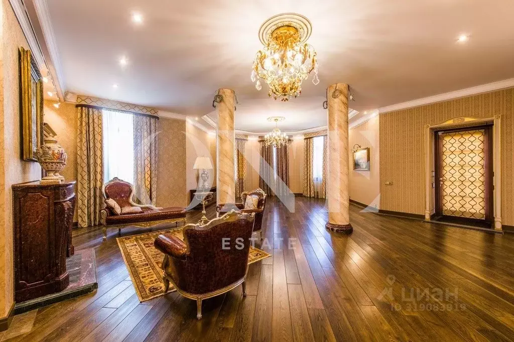 Дом в Московская область, Красногорск Береста кп, 18 (900 м) - Фото 0