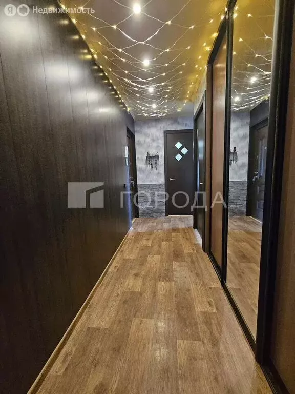 3-комнатная квартира: Барнаул, улица Антона Петрова, 214 (59.8 м) - Фото 2