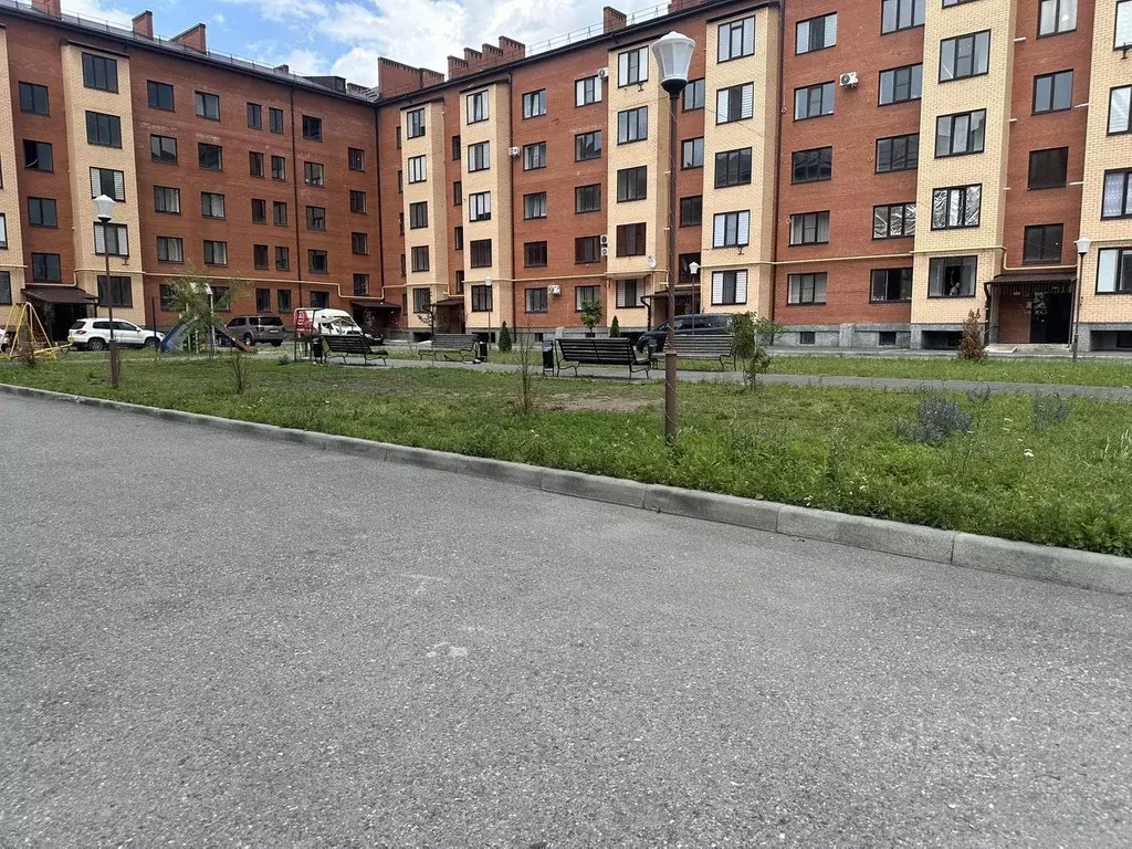 Студия Северная Осетия, Владикавказ ул. Билара Кабалоева, 4 (35.0 м) - Фото 1