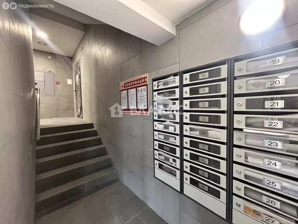 3-комнатная квартира: Калининград, Суздальская улица, 15 (79.17 м) - Фото 0