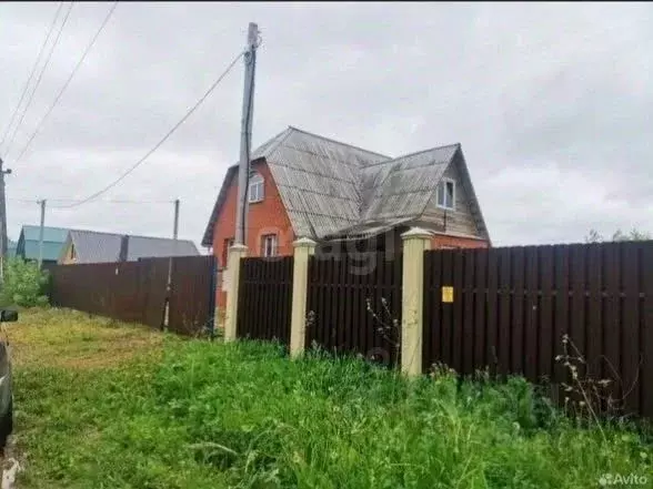 Дом в Калужская область, Бабынинский муниципальный округ, с. Бабынино ... - Фото 2