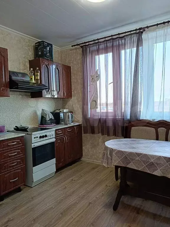 Комната 15 м в 3-к., 8/16 эт. - Фото 0