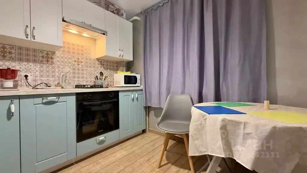 1-к кв. Смоленская область, Смоленск ул. Багратиона, 26А (30.0 м) - Фото 0