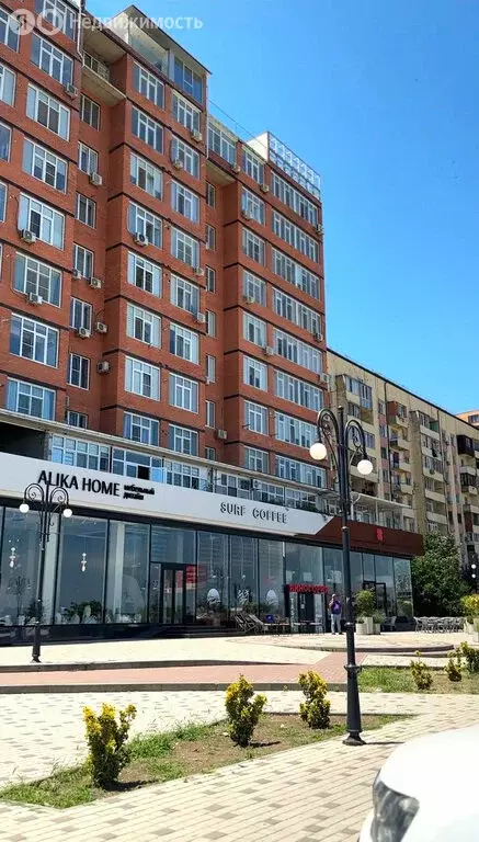 3-комнатная квартира: Каспийск, улица М. Халилова, 38 (210 м) - Фото 1