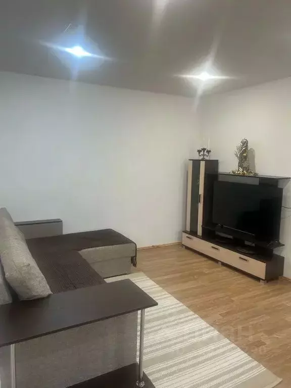 2-к кв. Ленинградская область, Выборг ул. Большая Гвардейская, 6 (42.0 ... - Фото 1