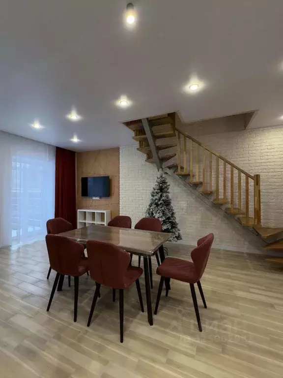 Дом в Башкортостан, Белорецкий район, Абзаковский сельсовет, с. ... - Фото 1