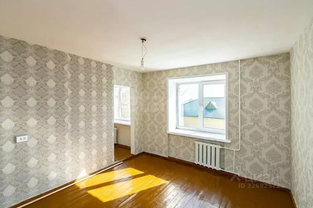 Комната Тюменская область, Тюмень ул. Республики, 214 (37.0 м) - Фото 1