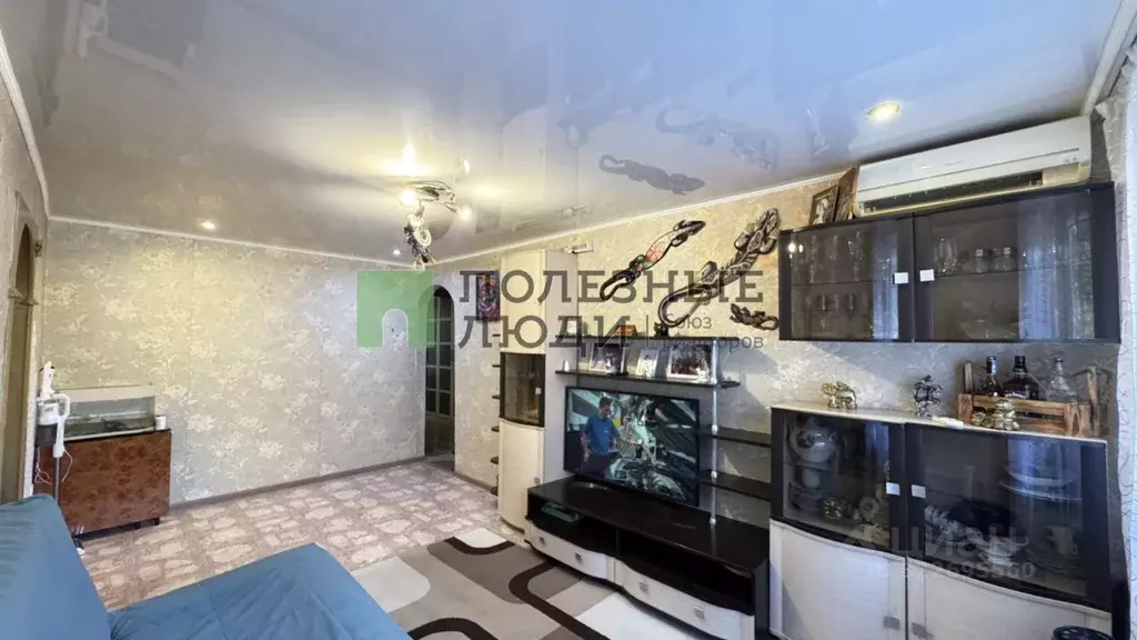 3-к кв. Астраханская область, Астрахань пл. Шаумяна, 17 (54.5 м) - Фото 2