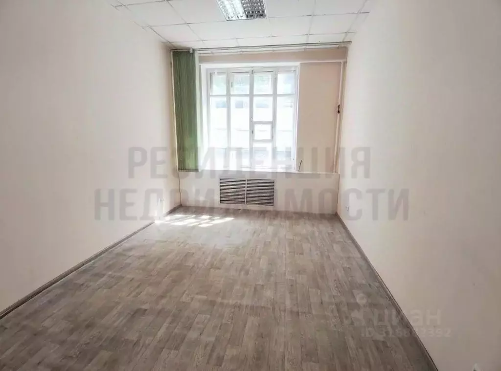 Офис в Самарская область, Самара ул. Мичурина, 80 (18 м) - Фото 1