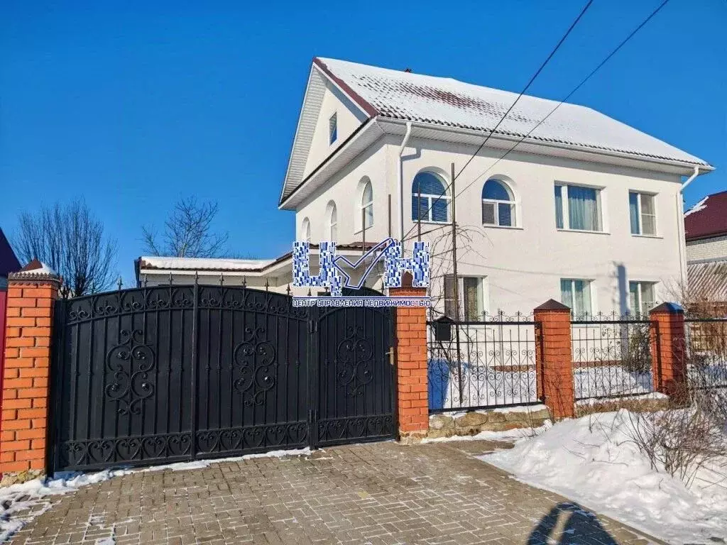 Дом в Курская область, Курск Аэроклубная ул., 38 (170 м) - Фото 0